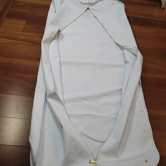 Balmain Garment Bag Gown White Black Logo Gold Tone Exposed Zipper 62.5 x 23 in - Picture 10 of 13